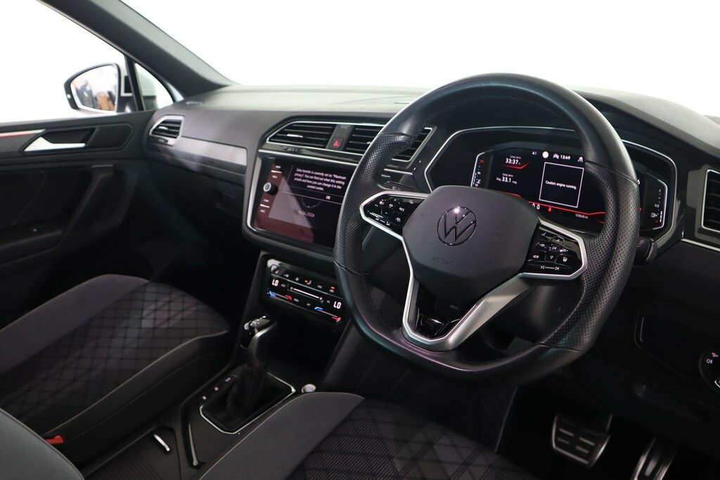 Volkswagen Tiguan 1.5L R-line White #2