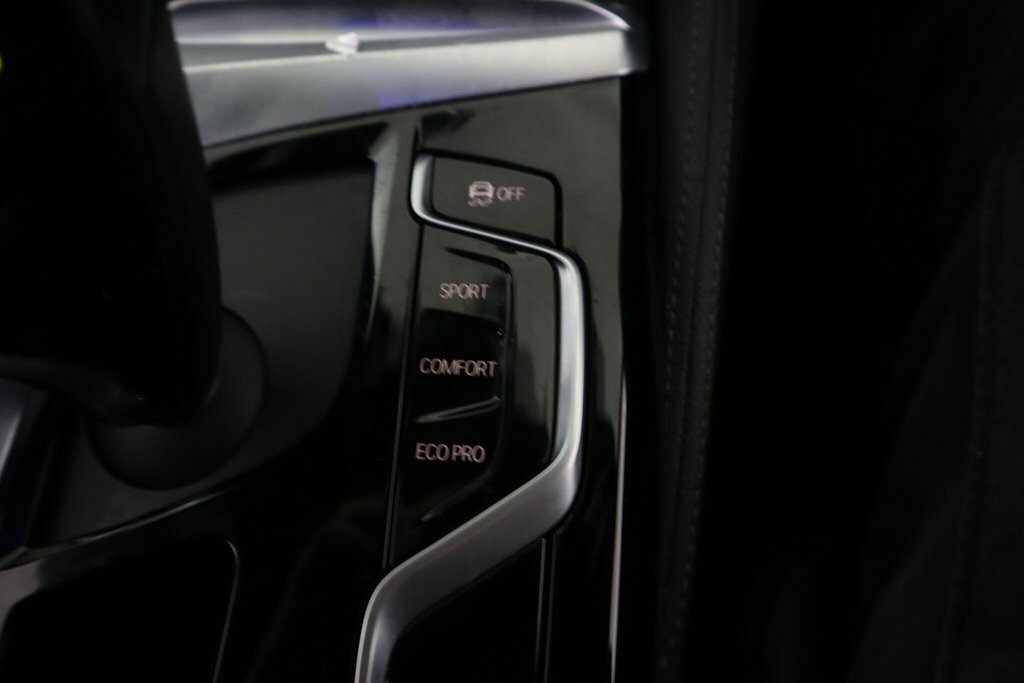 BMW 5 Series White #15