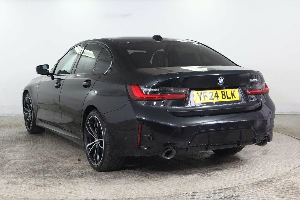 BMW 3 Series 2L M Sport Black #3