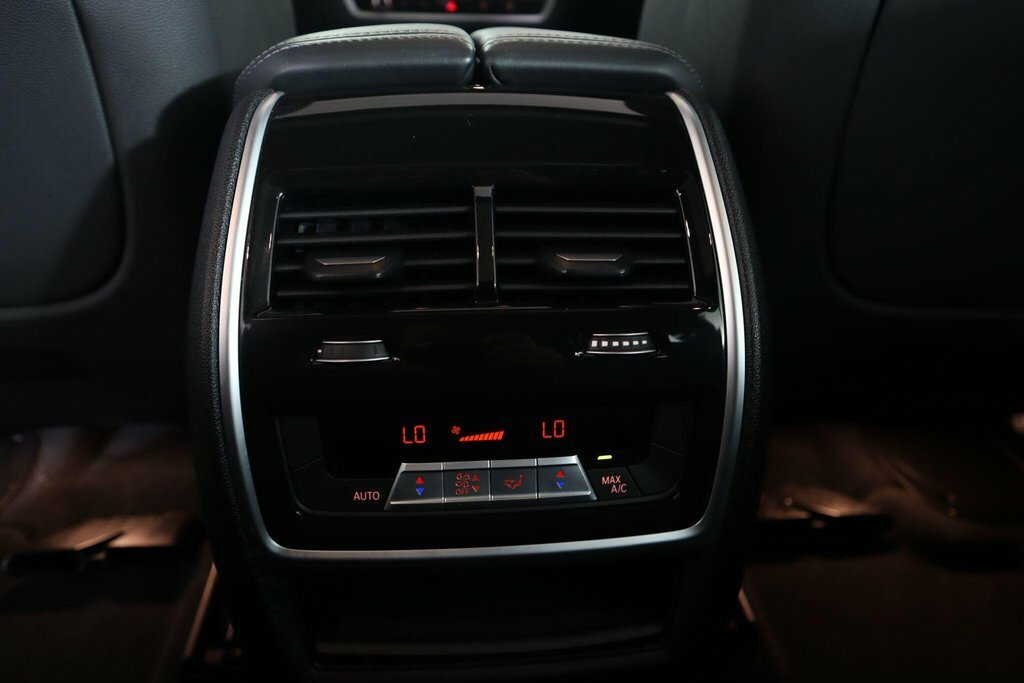 BMW X7 Suv Grey #27