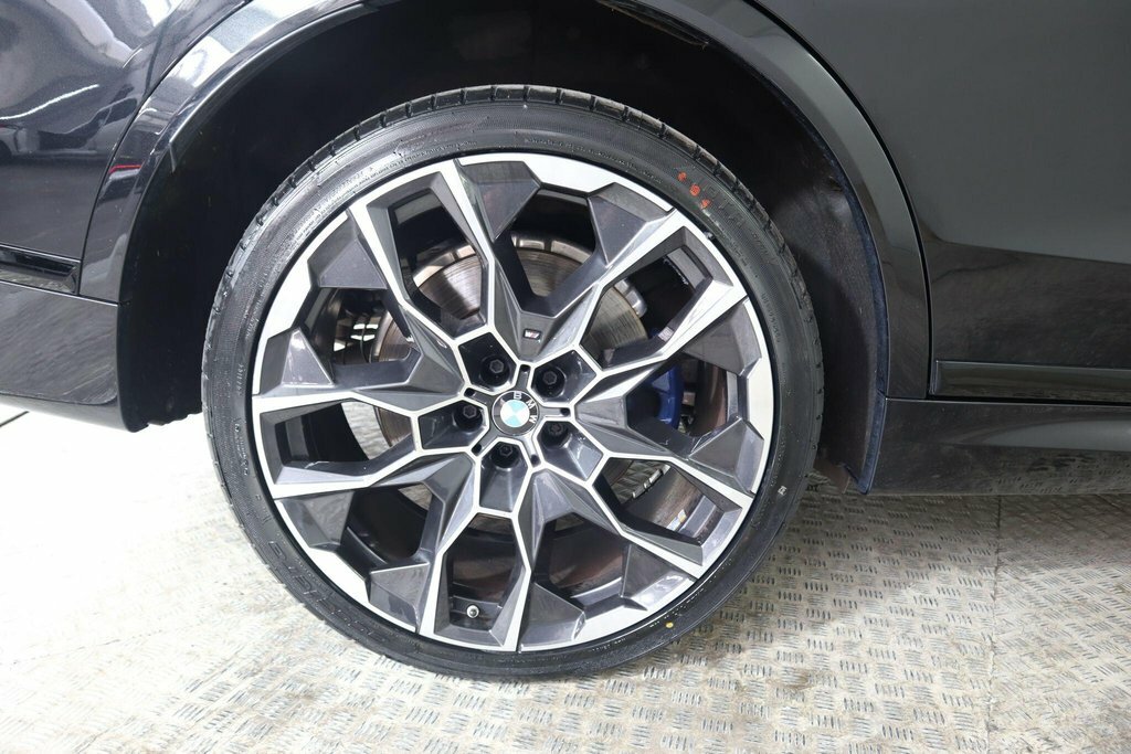 BMW X7 Suv Grey #24