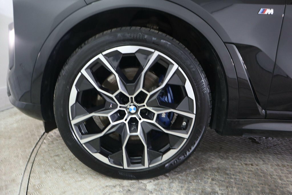 BMW X7 Suv Grey #26