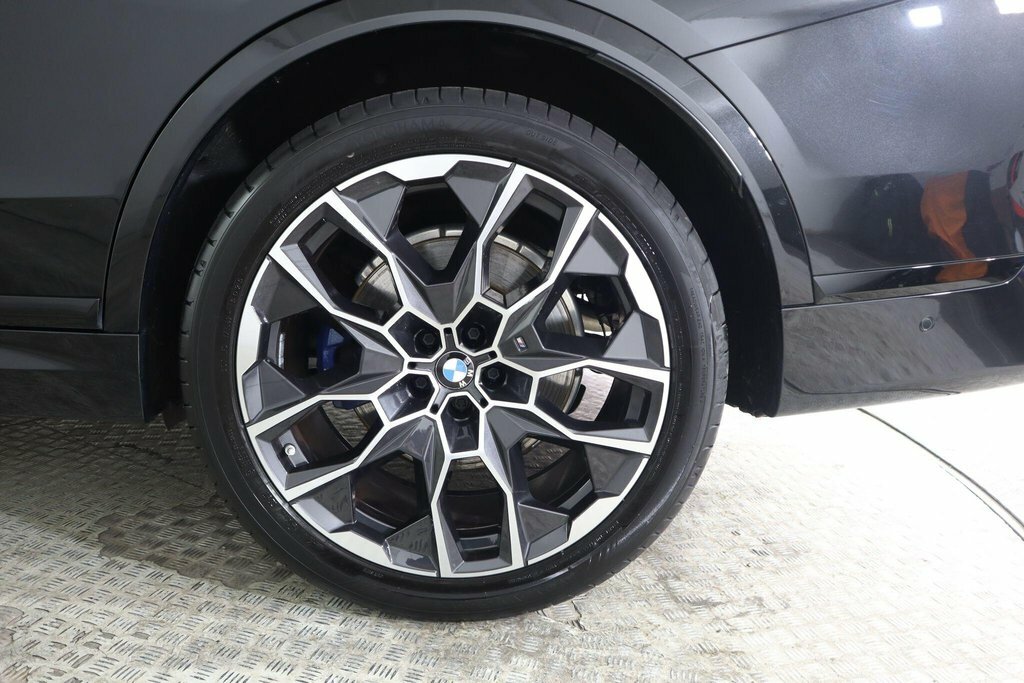 BMW X7 Suv Grey #25