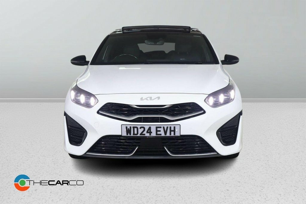 Kia Proceed 1.5L Gt-line S White #3
