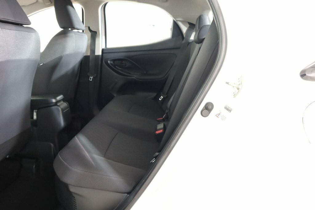 Toyota Yaris Hatchback #11