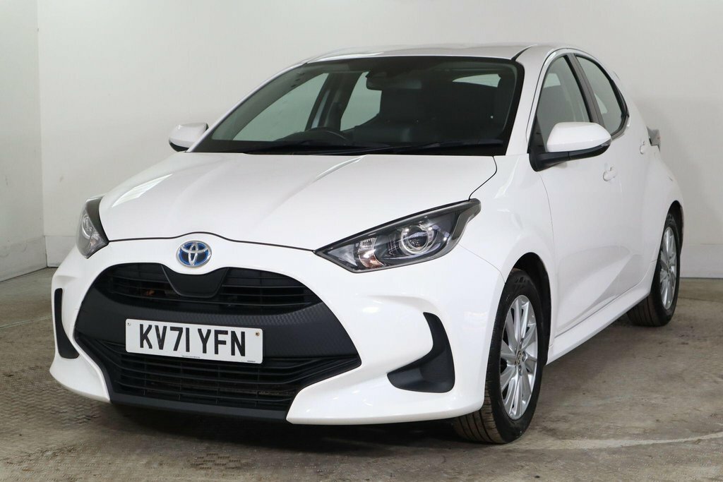 Toyota Yaris Hatchback #3
