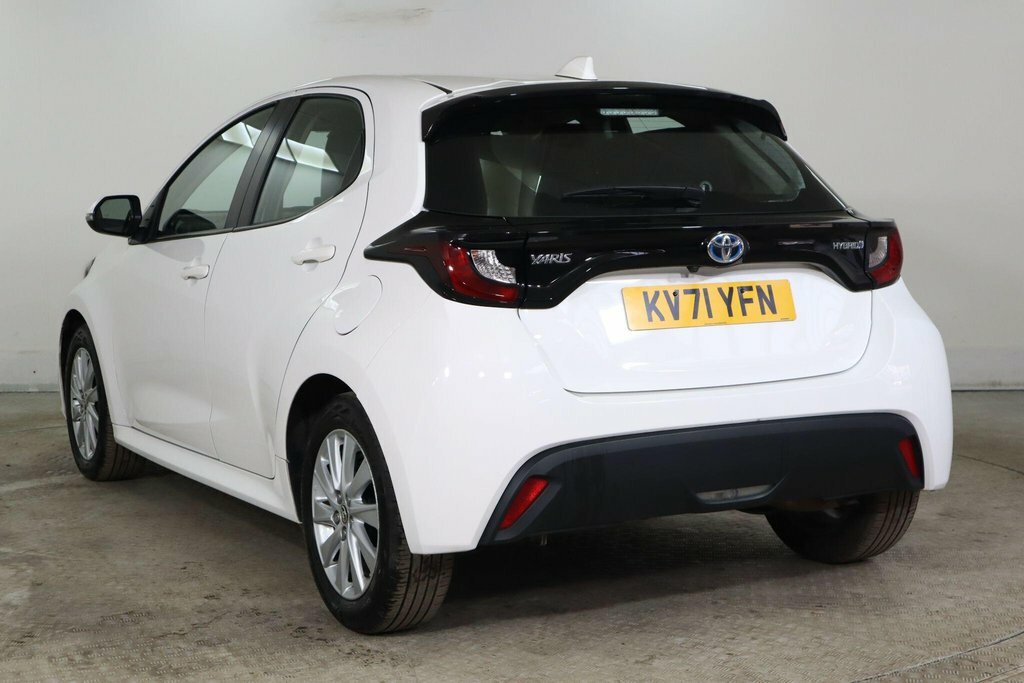Toyota Yaris Hatchback #4
