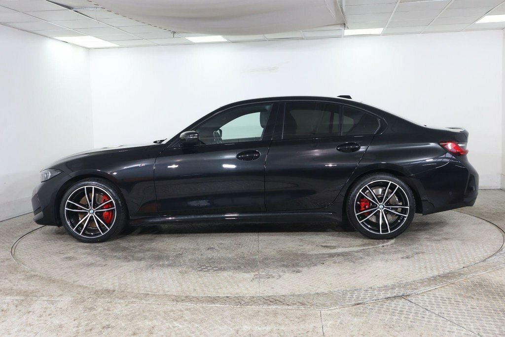 BMW 3 Series 2L M Sport Black #5