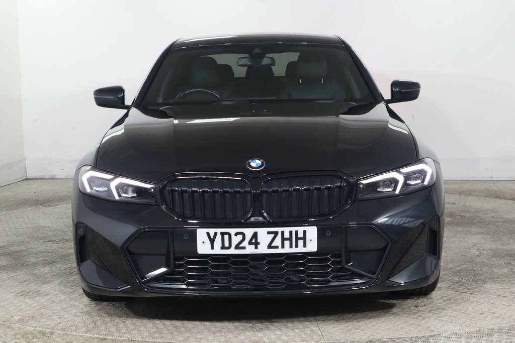 BMW 3 Series 2L M Sport Black #2
