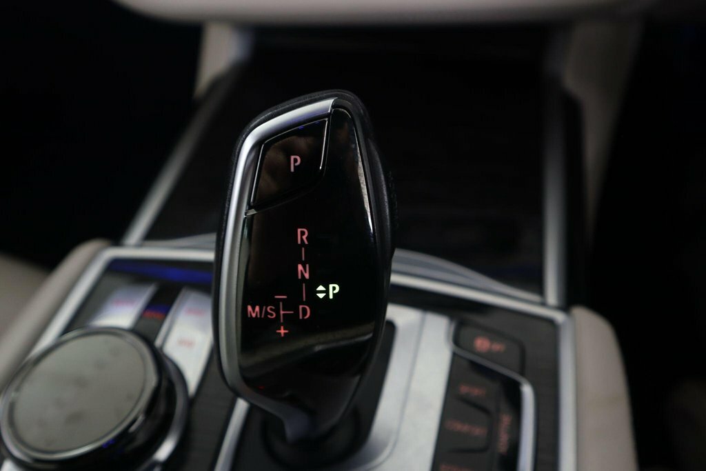 BMW 7 Series  Grey #11