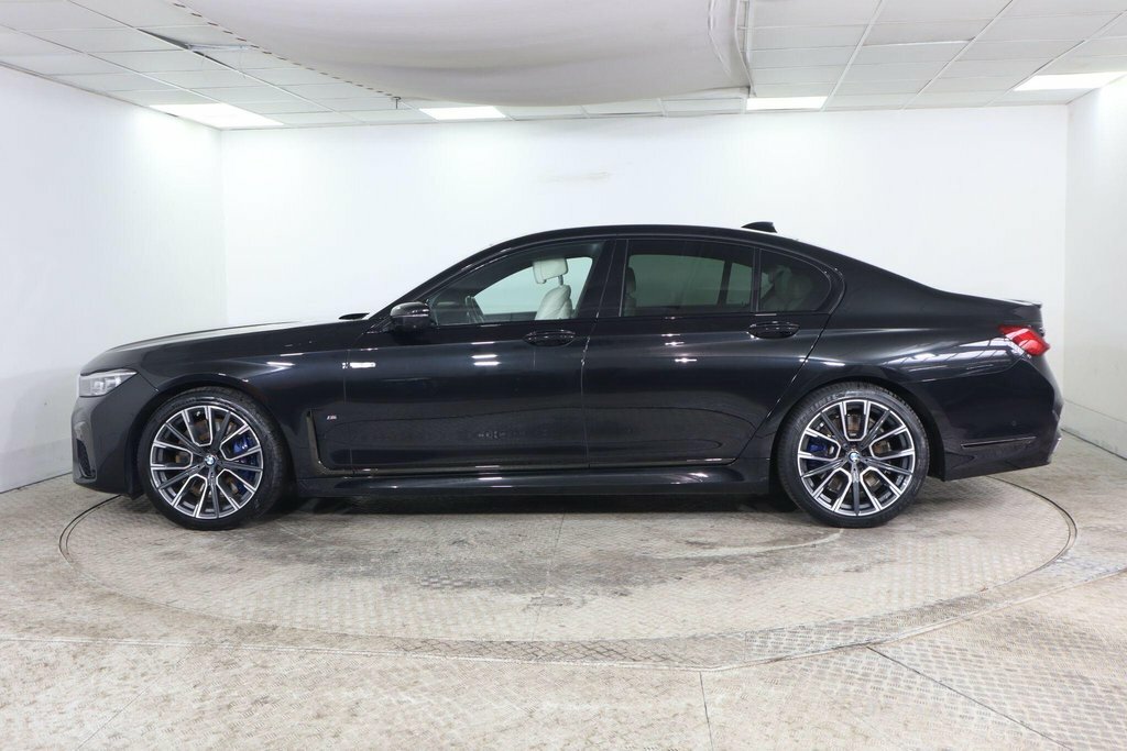 BMW 7 Series 3L M Sport Black #5