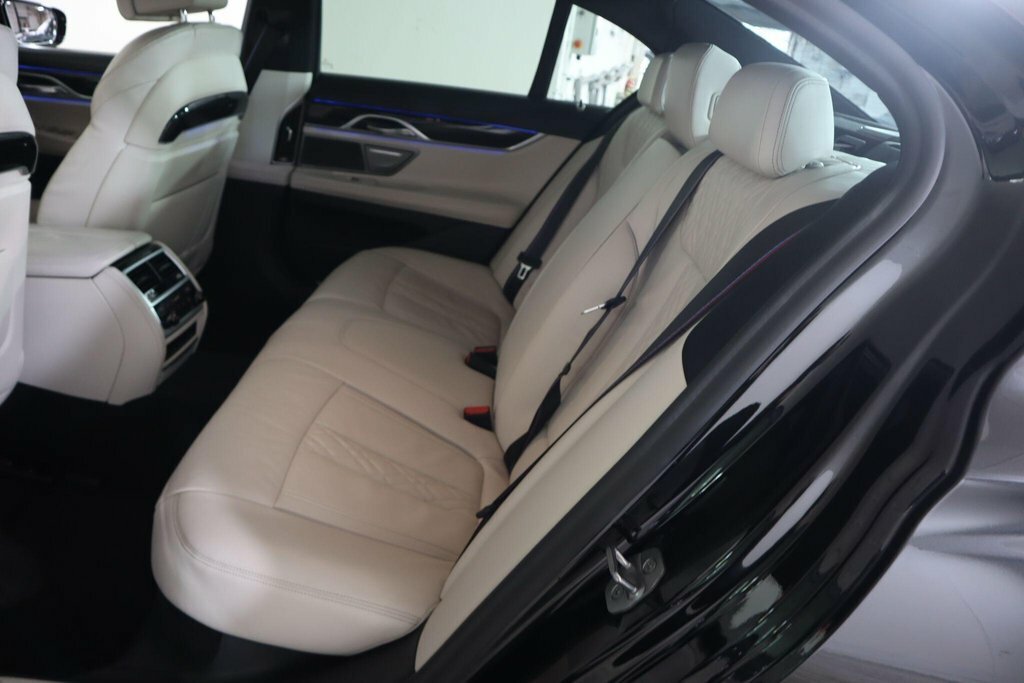 BMW 7 Series  Grey #15