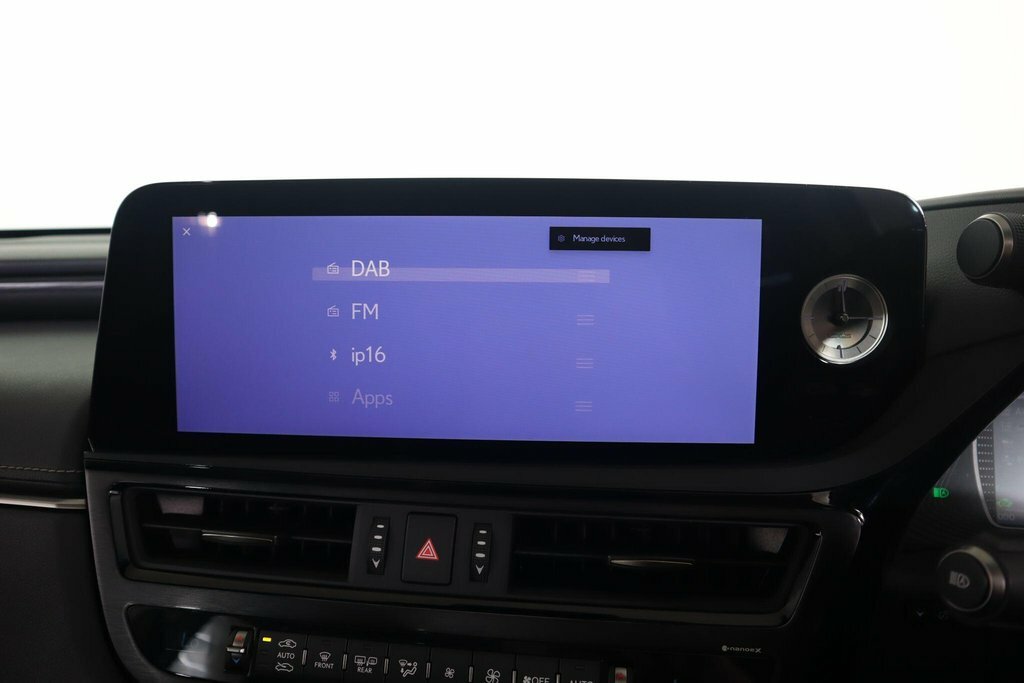 Lexus ES Es 300H Cvt Black #35