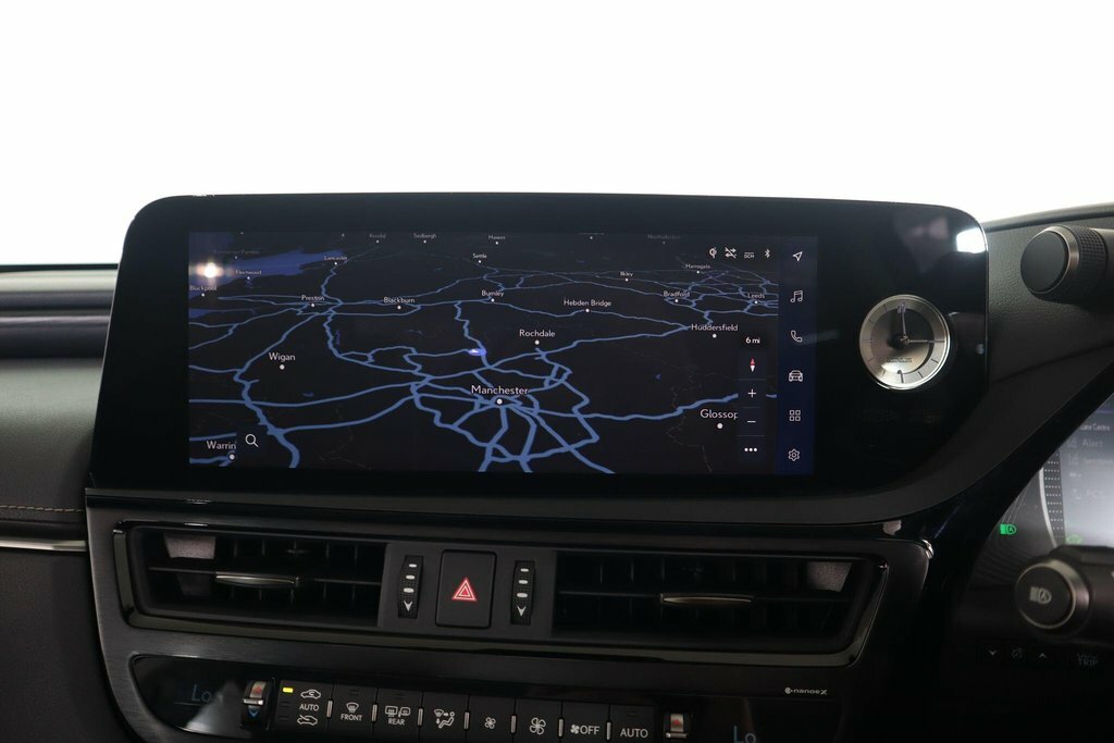 Lexus ES Es 300H Cvt Black #36
