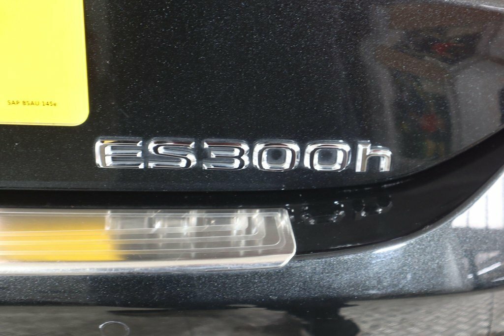 Lexus ES Es 300H Cvt Black #55