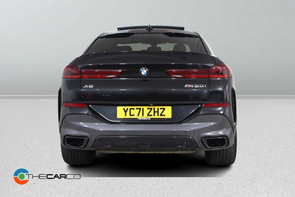 BMW X6 M50i White #7