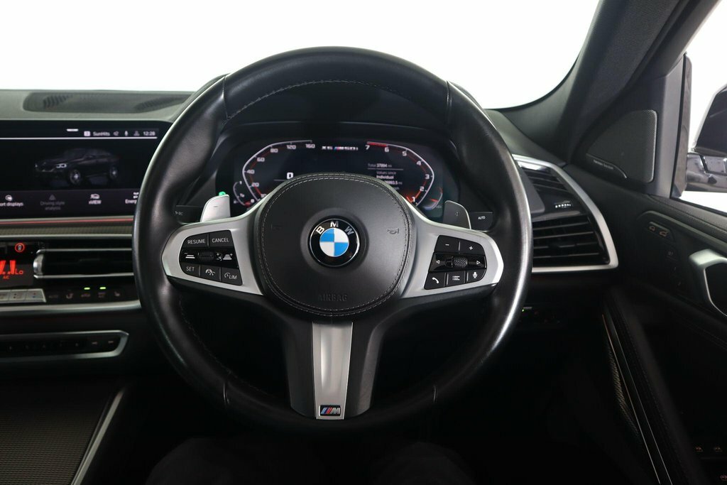BMW X6 M50i Black #60