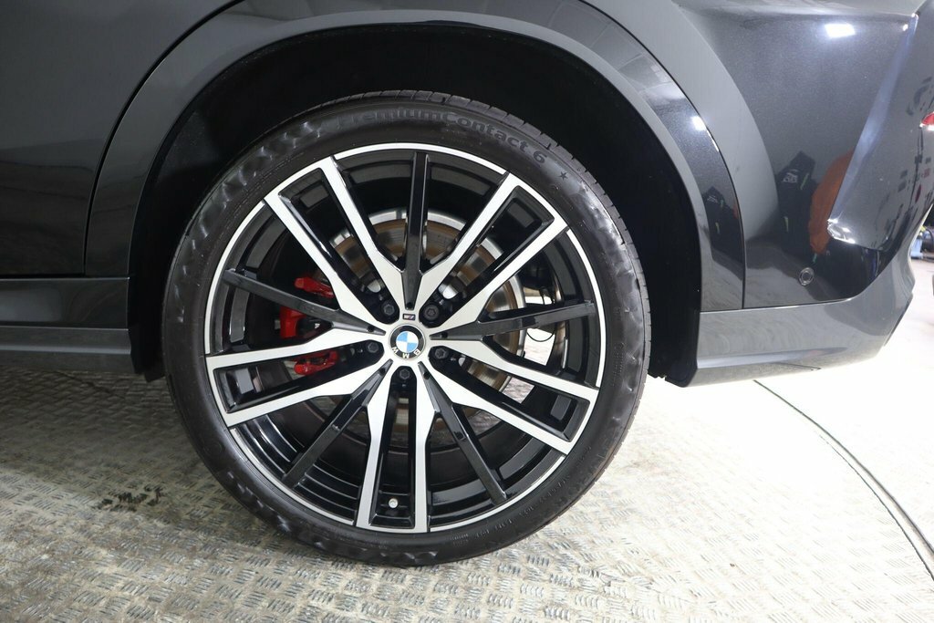 BMW X6 M50i Black #31