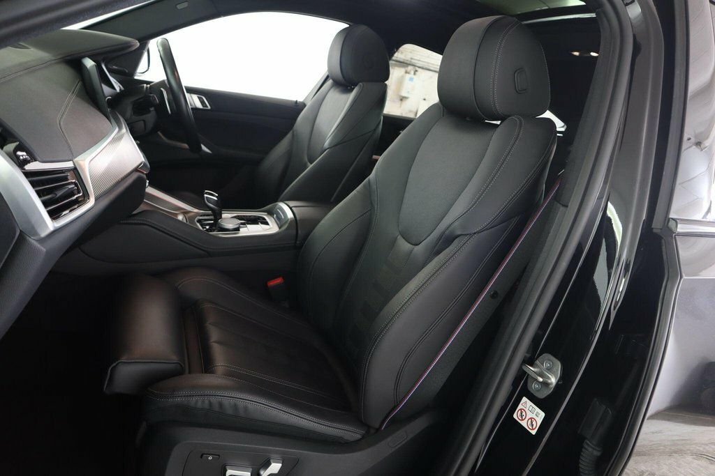 BMW X6 M50i White #56