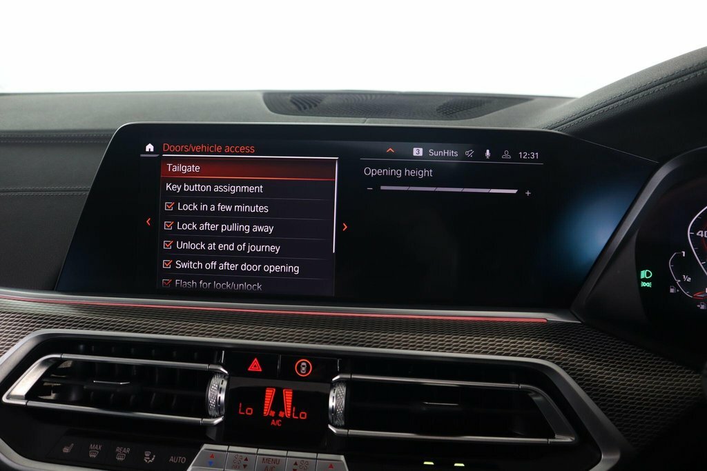 BMW X6 M50i Black #51