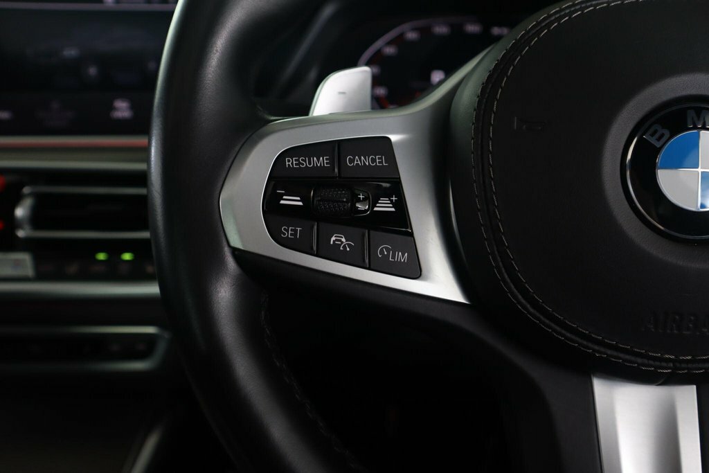 BMW X6 M50i Black #16