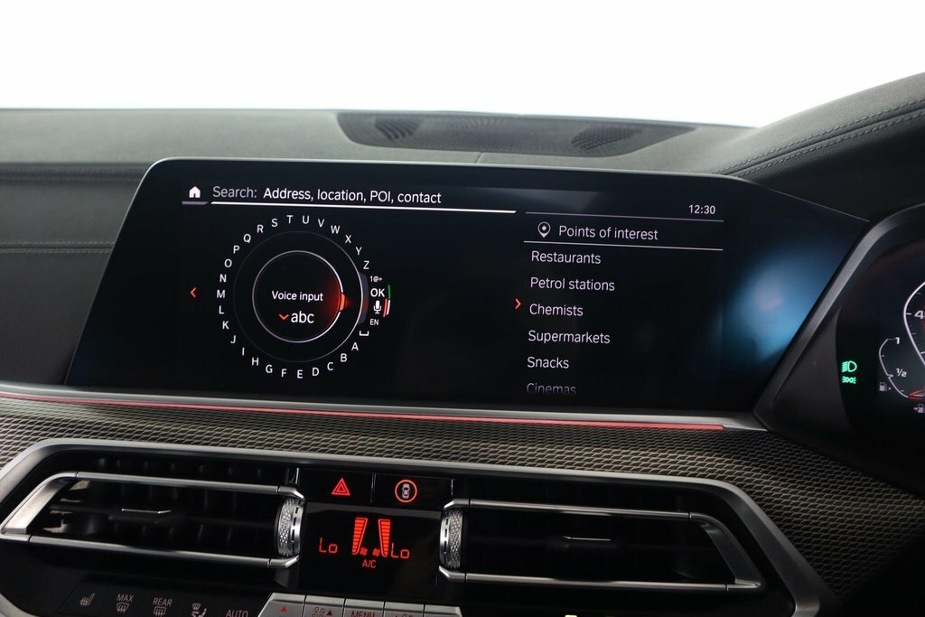 BMW X6 M50i Black #36