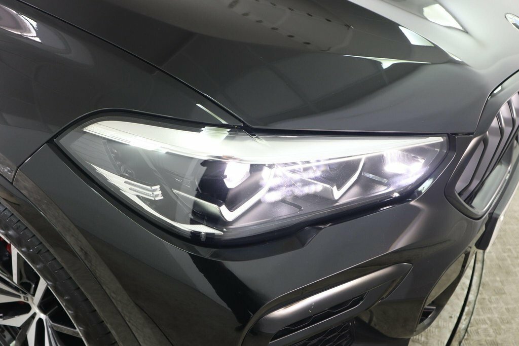 BMW X6 M50i Black #62