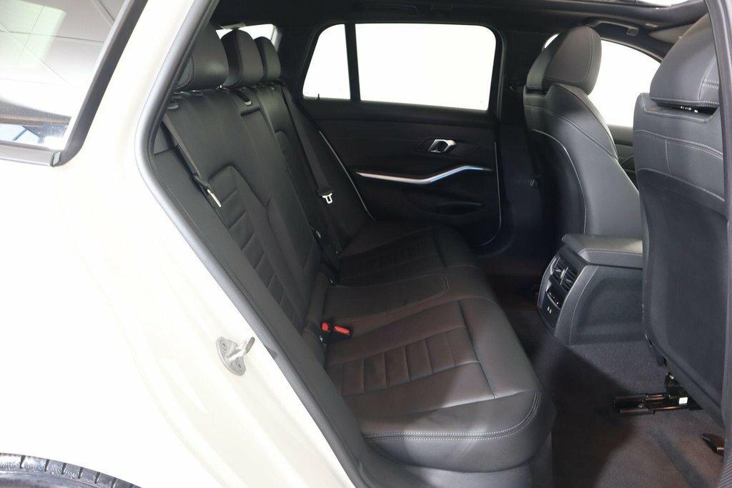 BMW 3 Series 320D Touring Black #12