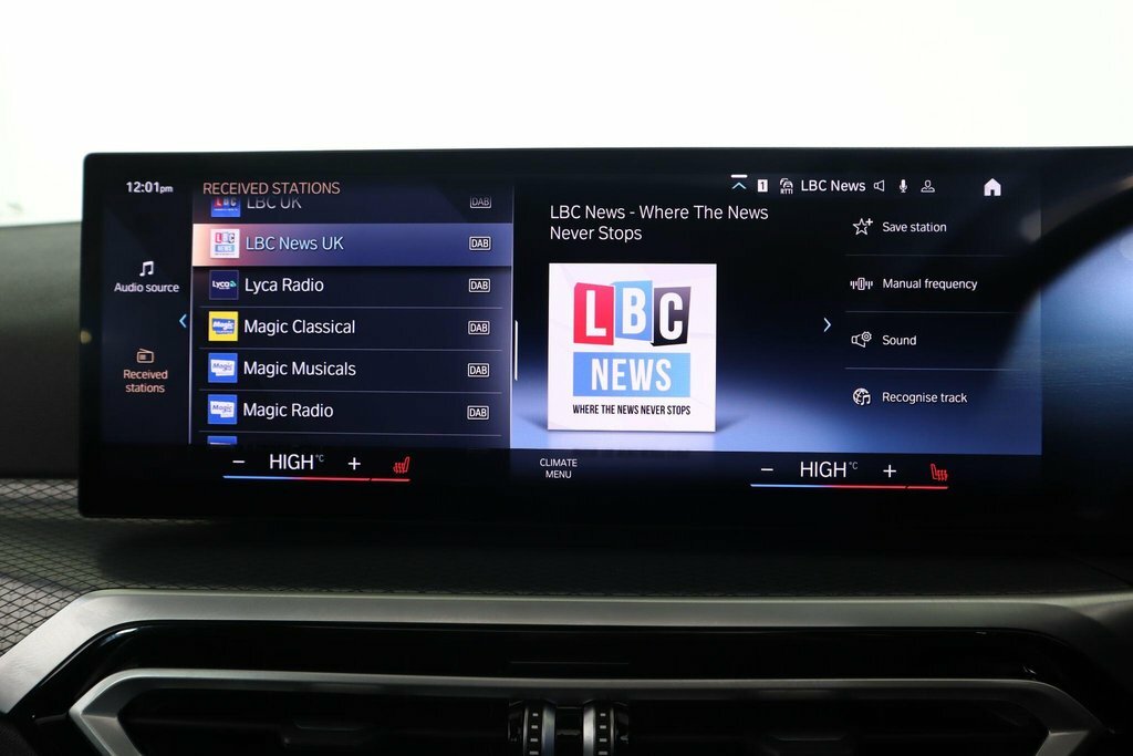 BMW 3 Series 320D Touring Black #31