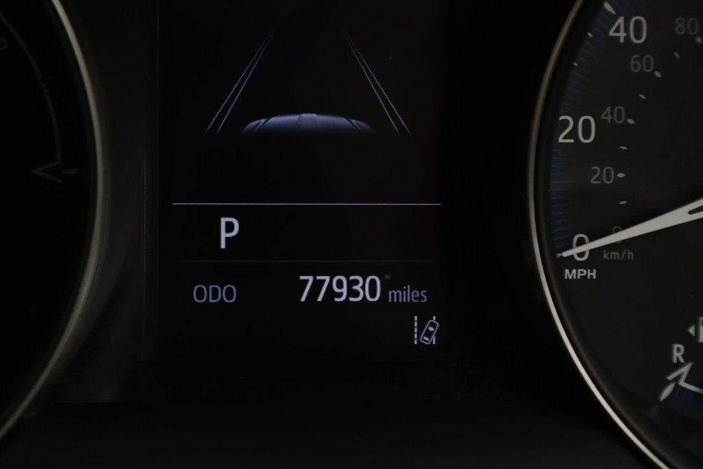 Toyota C-Hr Excel White #41