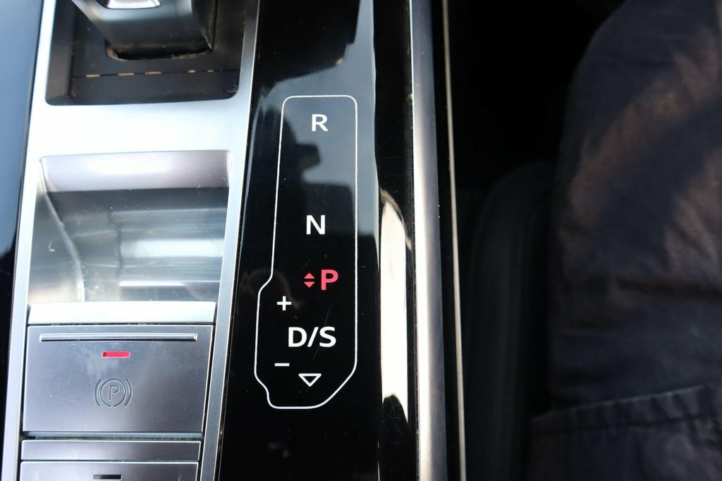 Audi A8 A8 Black Edition 55 Tfsi Mhev Quattro Grey #20