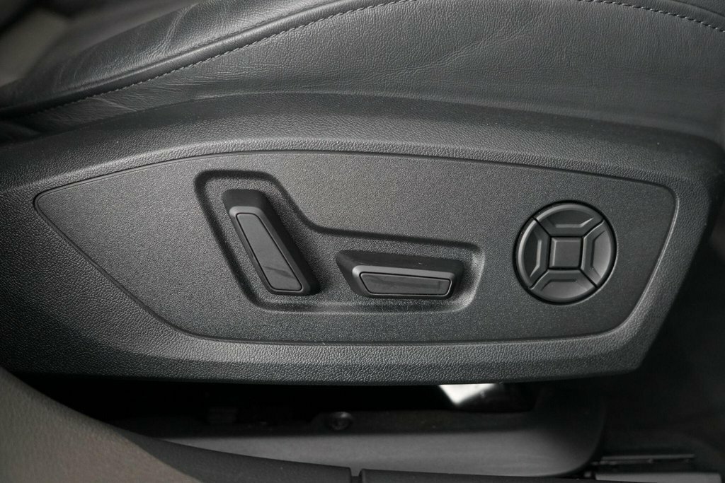 Audi A6 Avant 50 Tfsi E Quattro Black Ed S Tronic Tech Pro Black #26