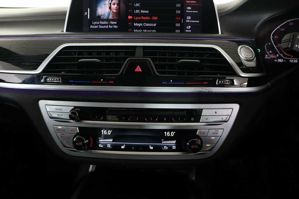 BMW 7 Series 740Li M Sport Blue #32