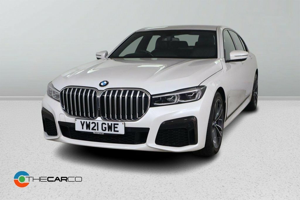 BMW 7 Series 3L M Sport White #4