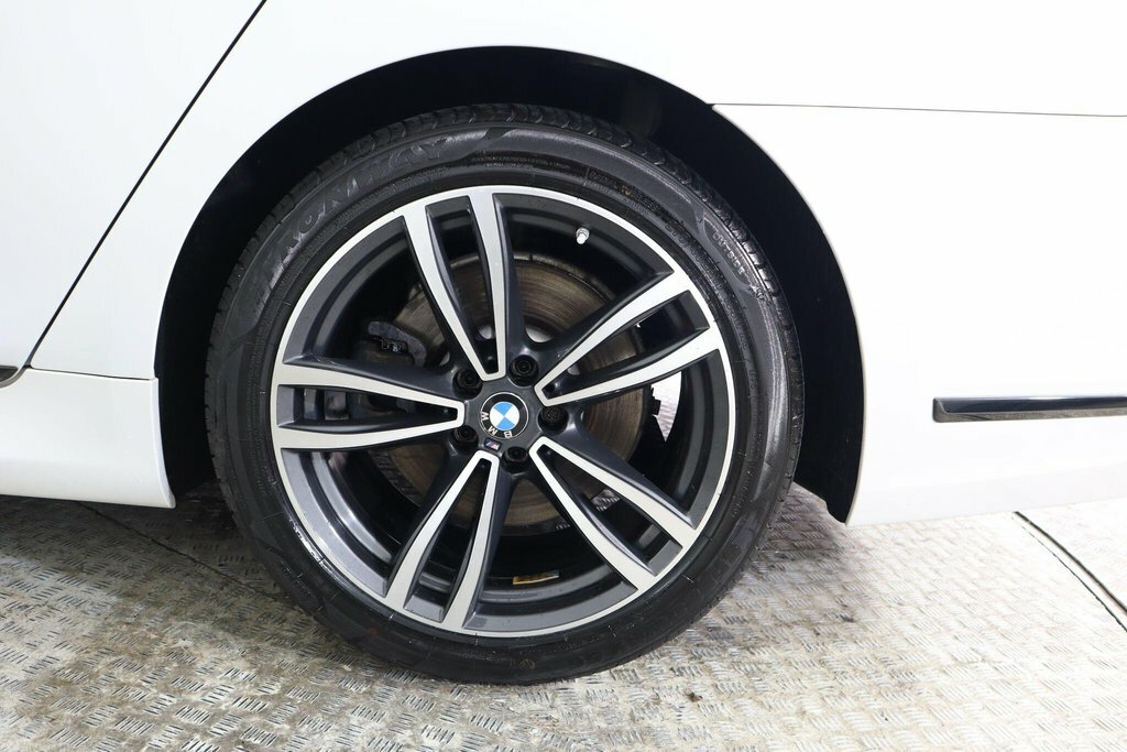 BMW 7 Series 740Li M Sport Blue #31