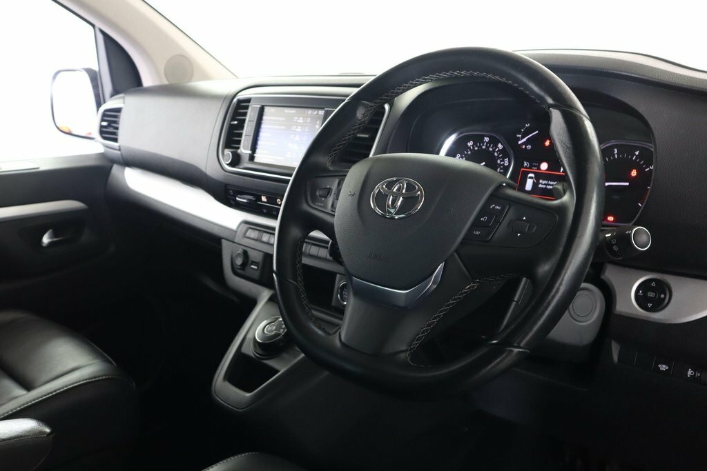 Toyota Proace Verso 2L Vip Grey