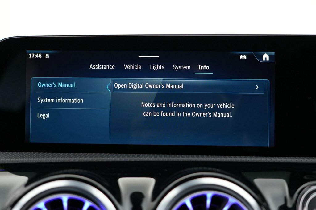 Mercedes-Benz CLA Class Cla 180 Amg Line Executive Tip Blue #42