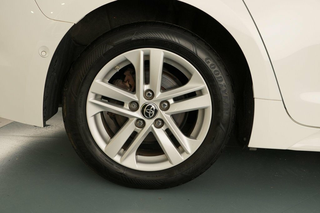 Toyota Corolla Corolla Trek Hev Cvt Silver #27