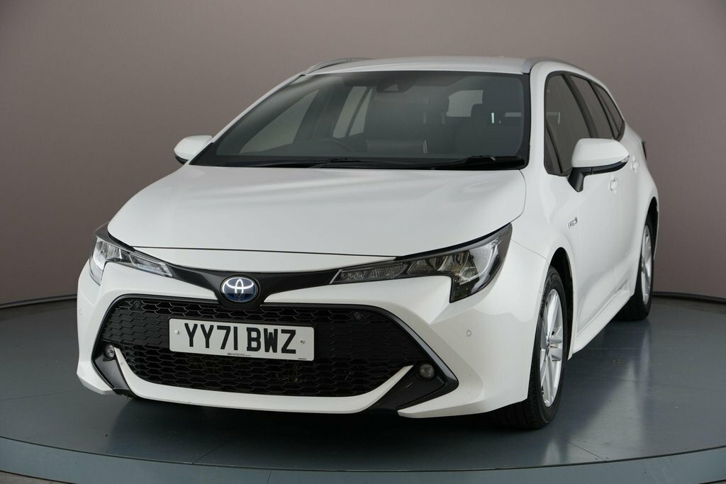 Toyota Corolla 1.8L Icon Tech White #3