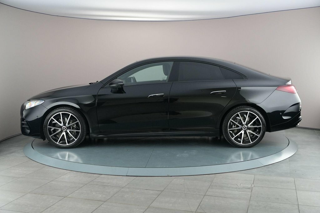 Mercedes-Benz CLA Class Saloon Black #5