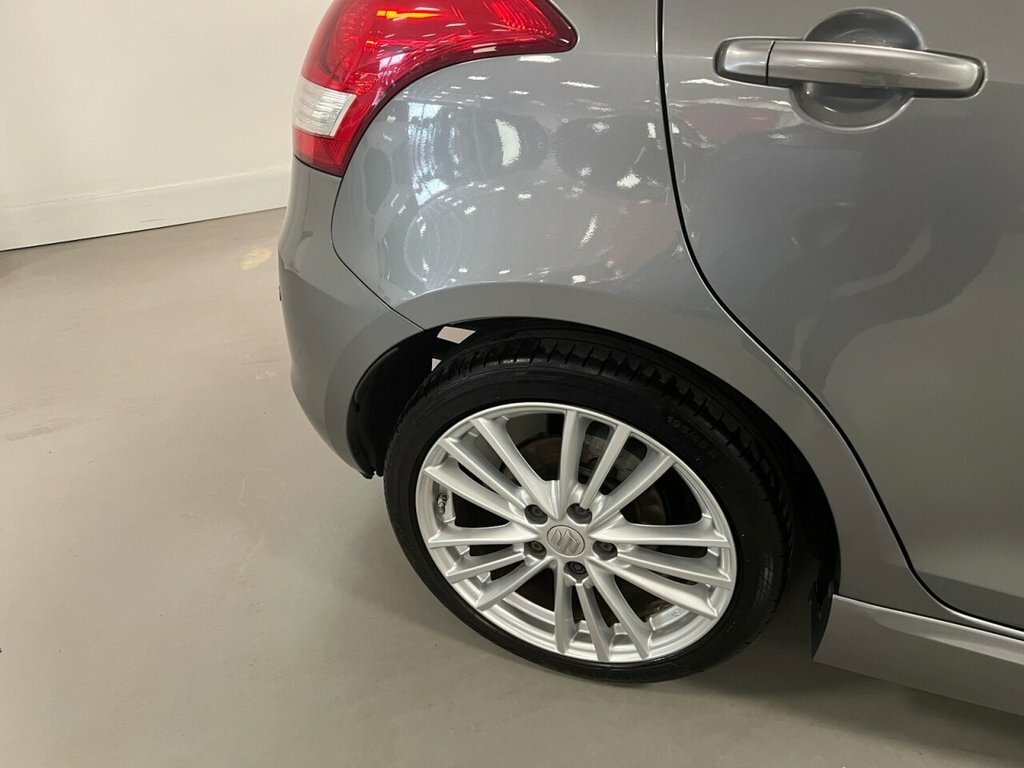 Suzuki Swift Sz3 Dualjet Red #37