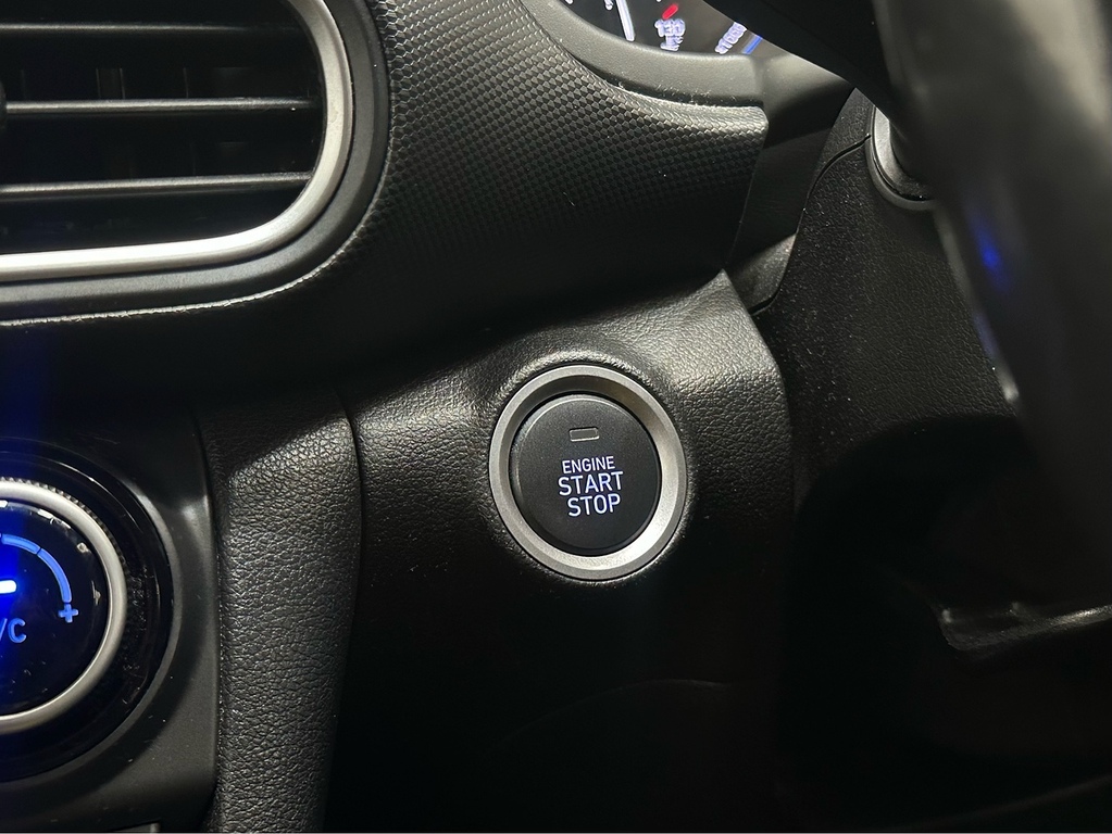 Hyundai Kona S Black #37