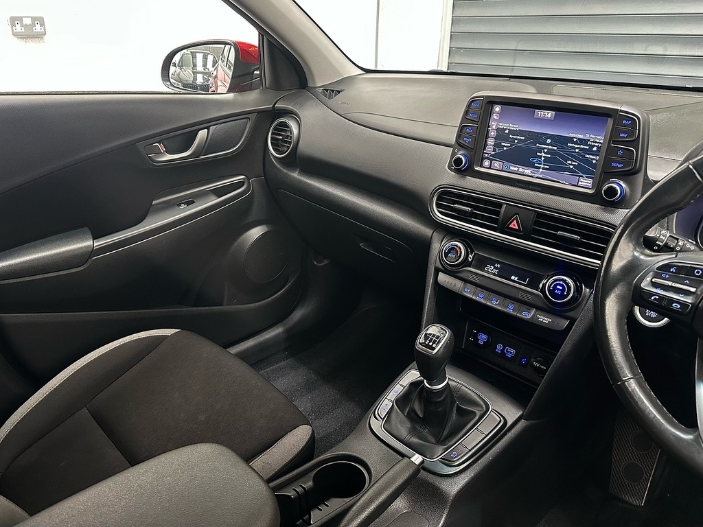 Hyundai Kona S Black #58
