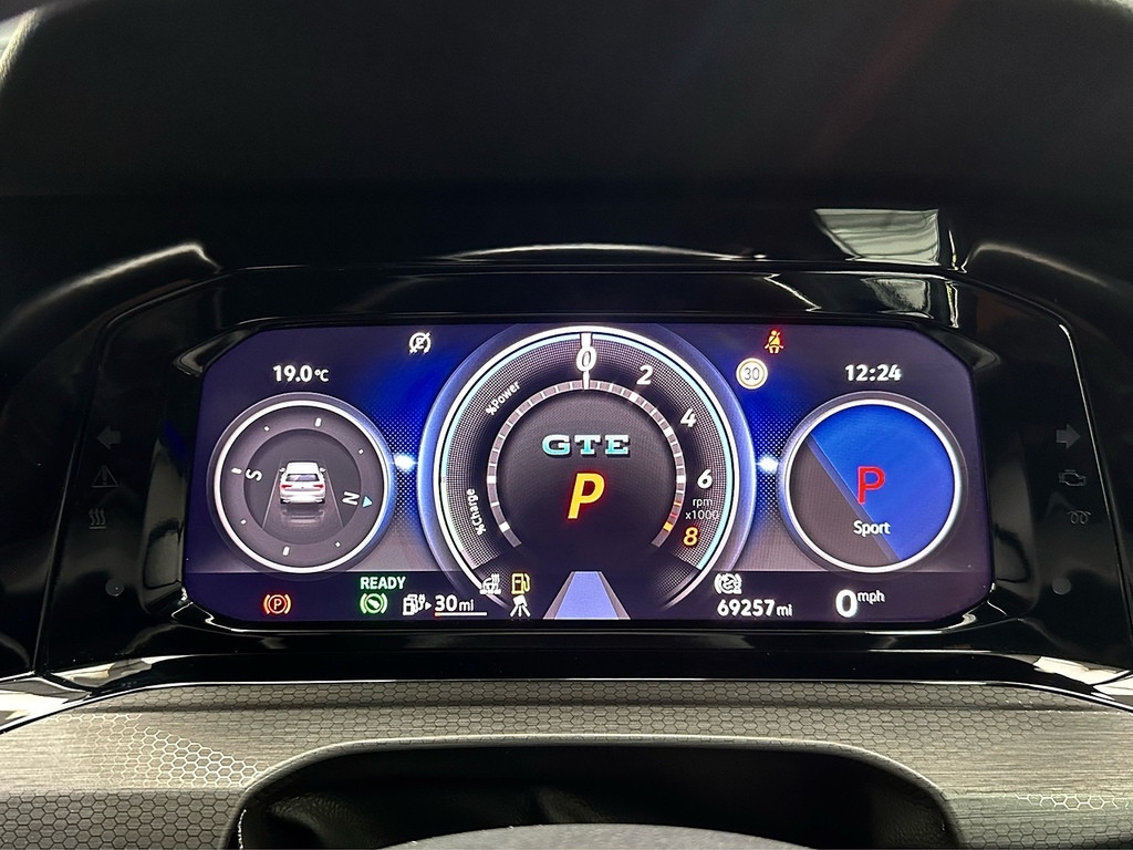 Volkswagen e-Golf 1.4 Tsi 13Kwh Gte Plug-in Dsg Blue #42