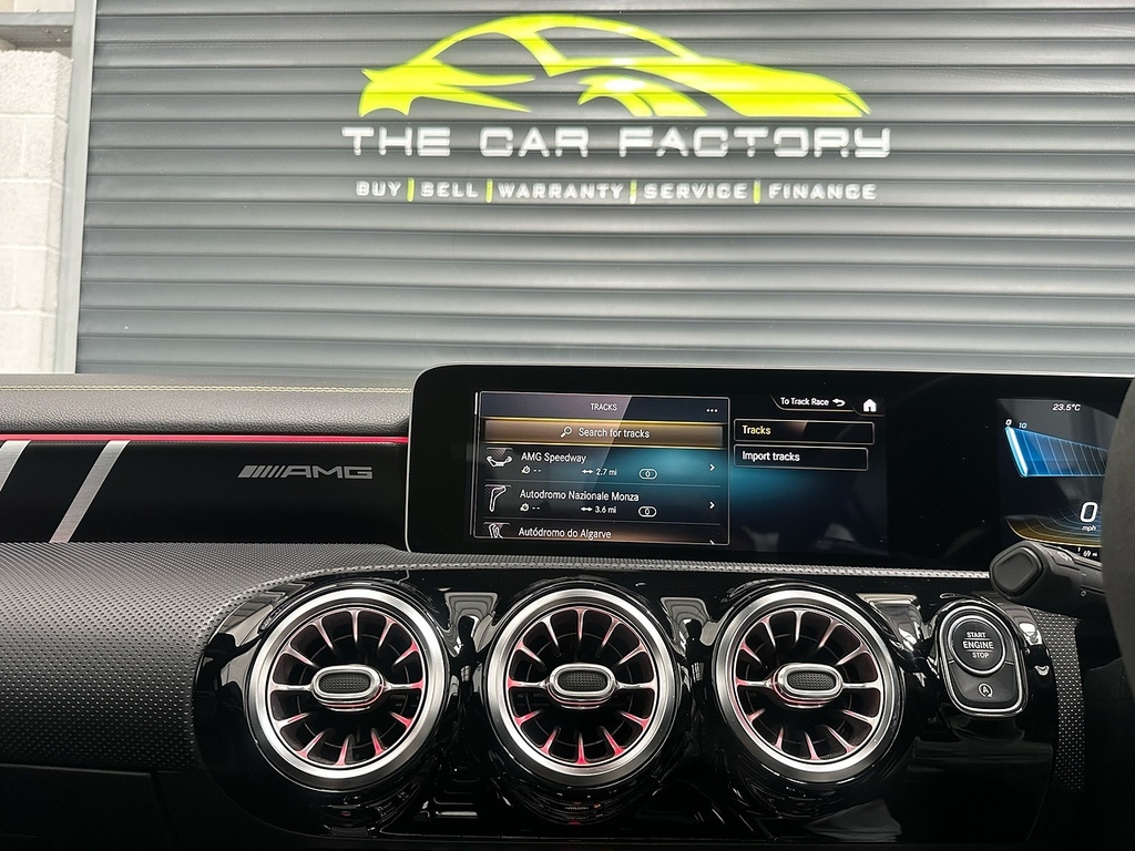 Mercedes-Benz CLA Class Cla 200 Amg Line Tip Black #77