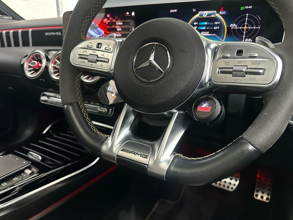 Mercedes-Benz CLA Class Cla 200 Amg Line Tip Black #48