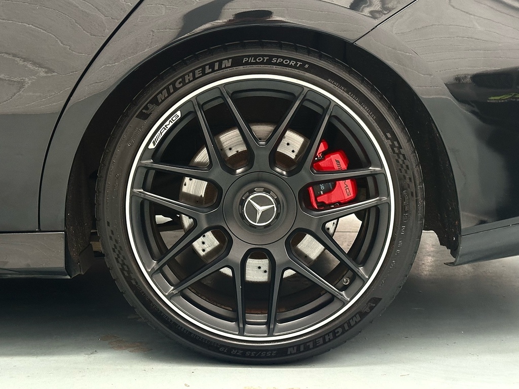 Mercedes-Benz CLA Class Cla 200 Amg Line Tip Black #28