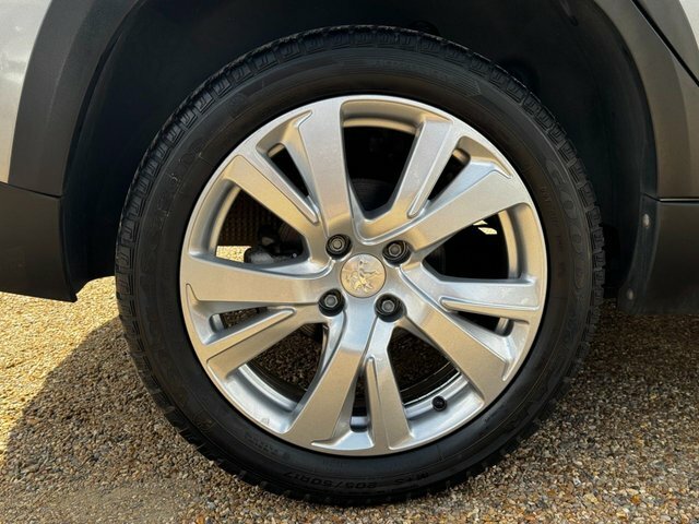 Peugeot 2008 2008 Active Grey #20