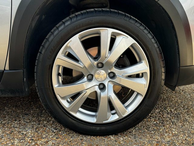 Peugeot 2008 2008 Active Grey #19