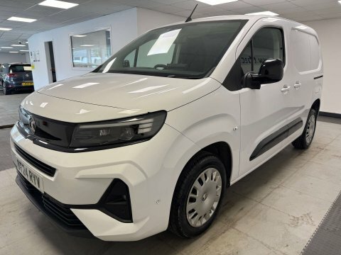 Vauxhall Combo 2024 24 1.5 White #6